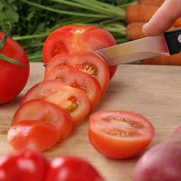 salad-tomato-giant-tree-3 salad-tomato-giant-tree-3